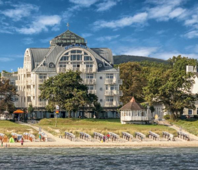 Отель Hotel AM MEER & Spa  Бинц